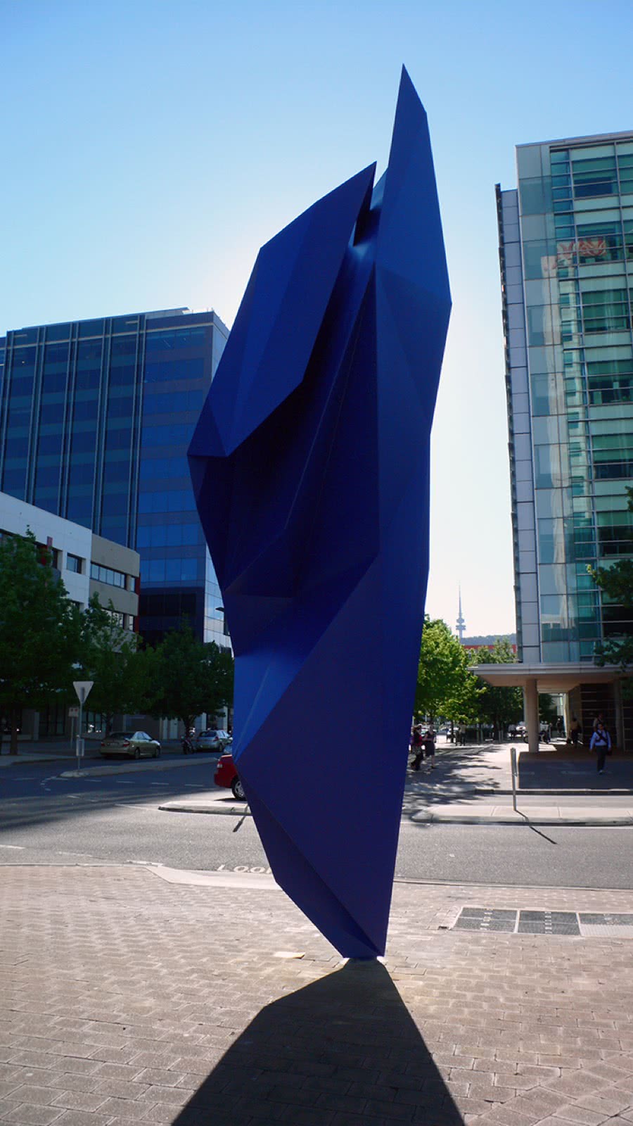Sky Shard 2 Canberra J Tarry 2011