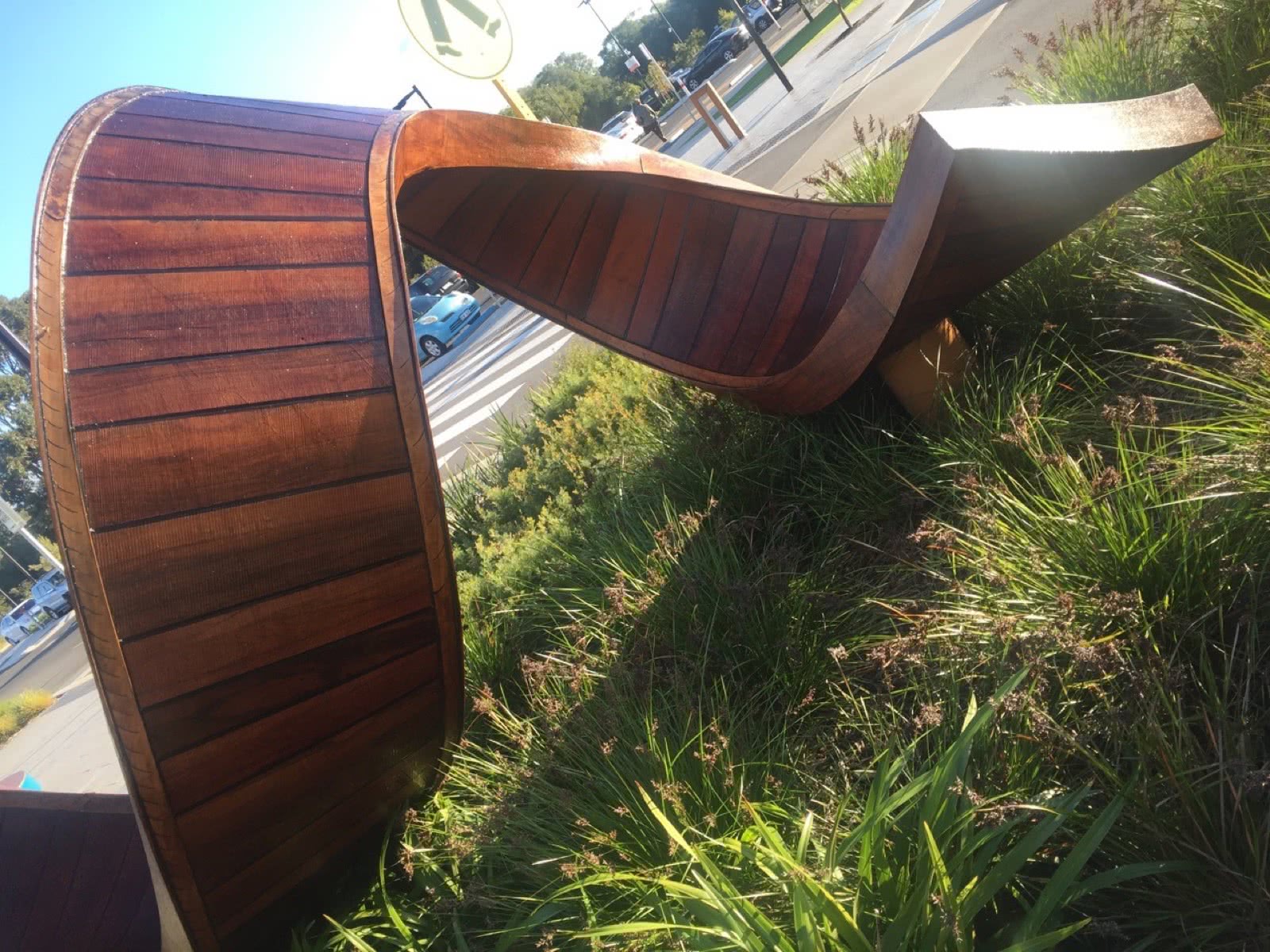 LG Buss02
